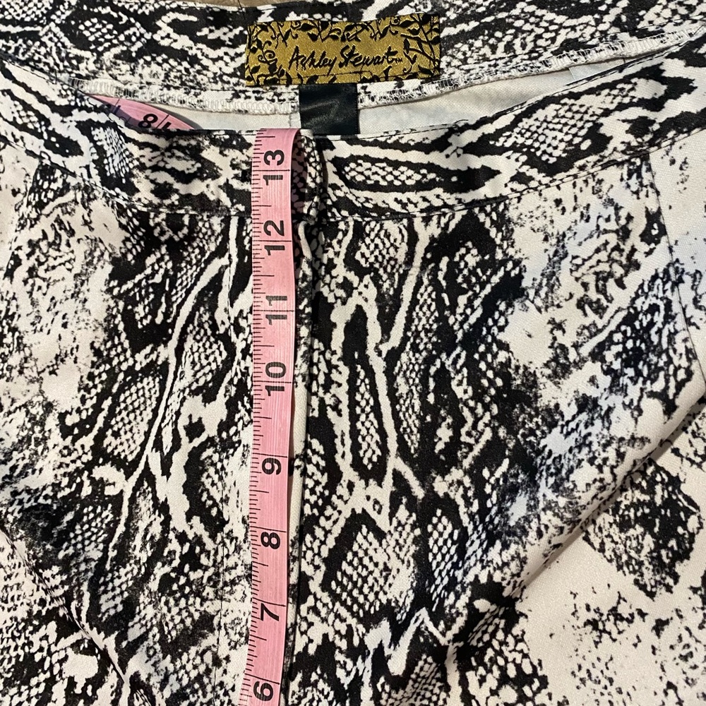 Ashley Stewart Capri Pants - Picture 5 of 6